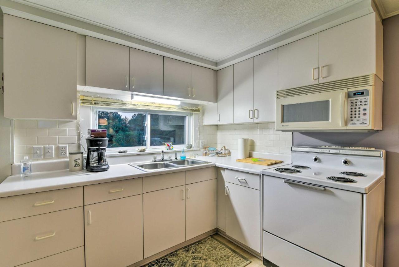 East Tawas Cabin With Lake Huron Access And Views Luaran gambar