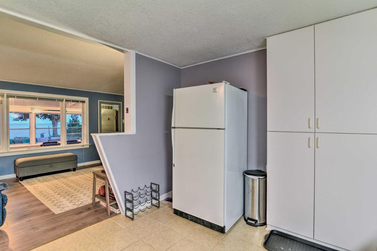 East Tawas Cabin With Lake Huron Access And Views Luaran gambar