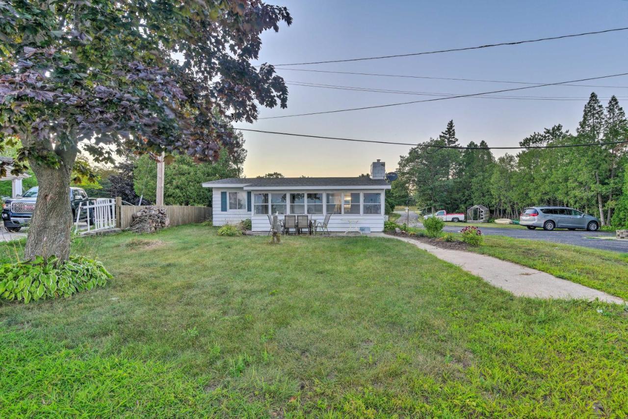 East Tawas Cabin With Lake Huron Access And Views Luaran gambar